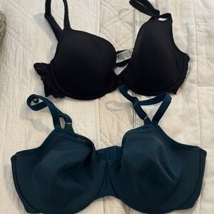 Wacoal Black and Teal Tshirt bras.  Like new! 34D